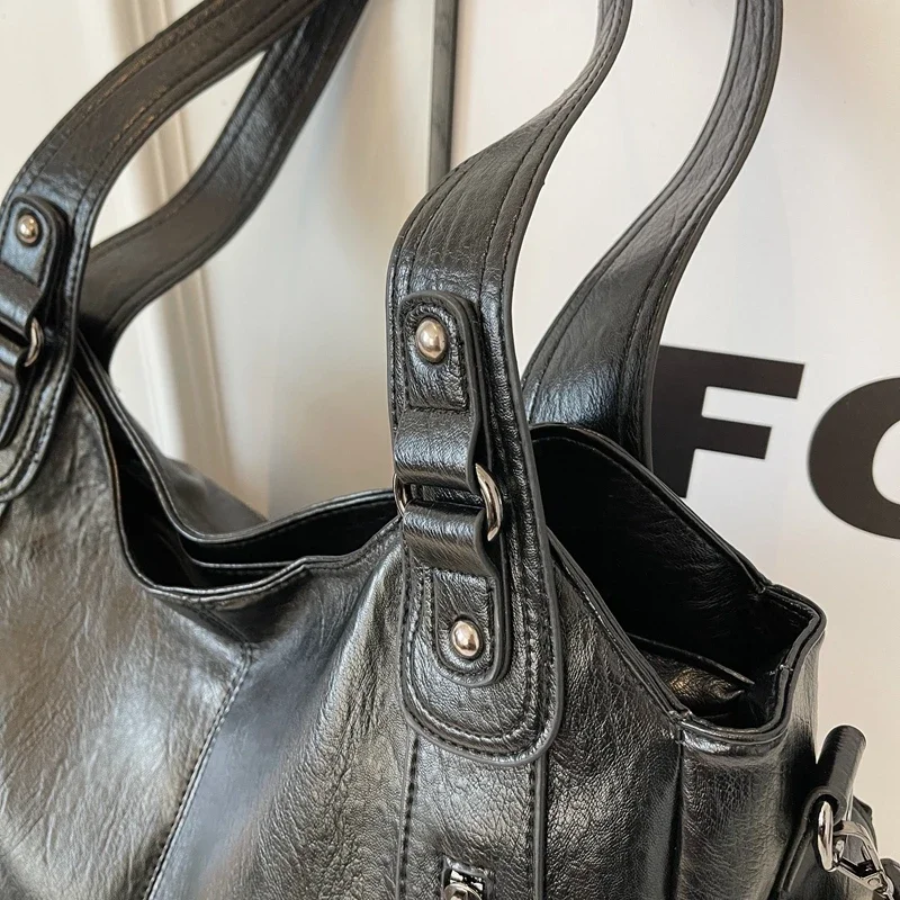 Aurora | Spacious shoulder bag