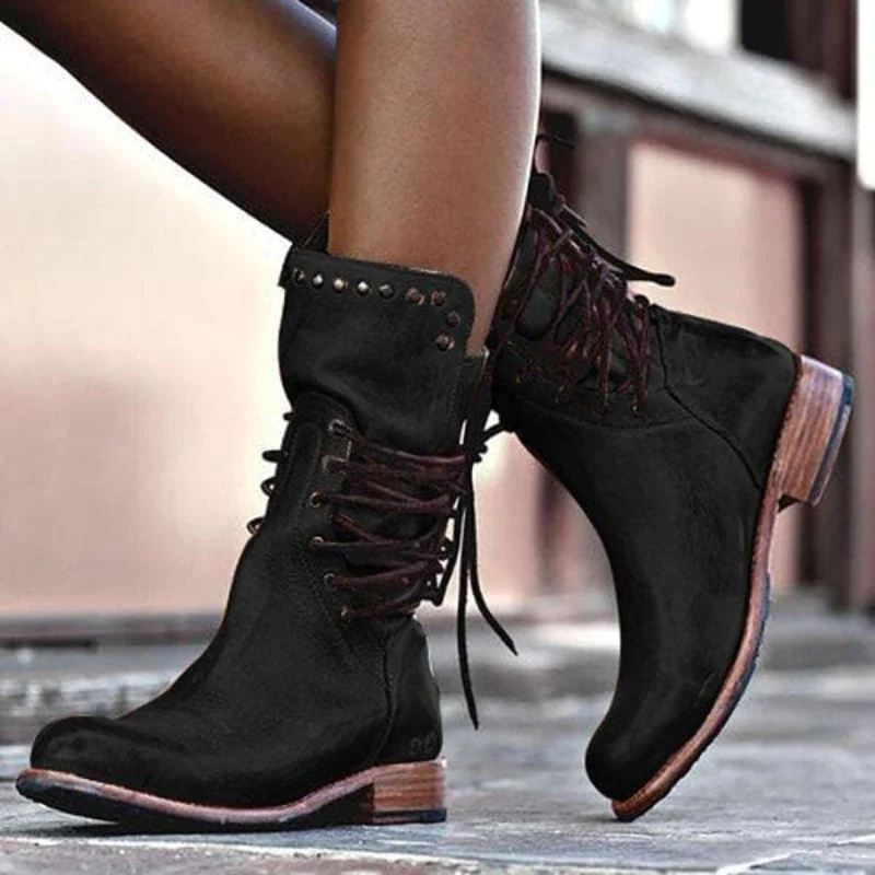 Thea | Leather boots with laces