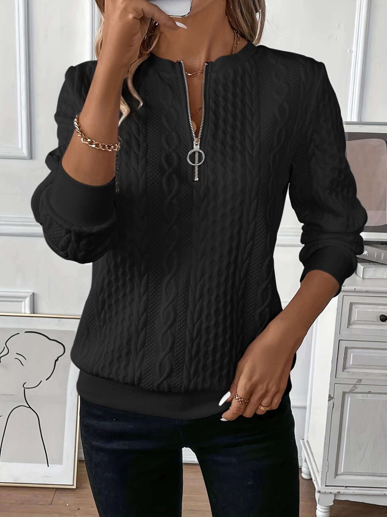 Dahlie | Elegant zip jumper