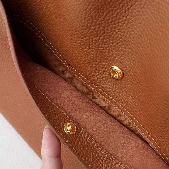 Maeve | Handmade elegant leather shoulder bag