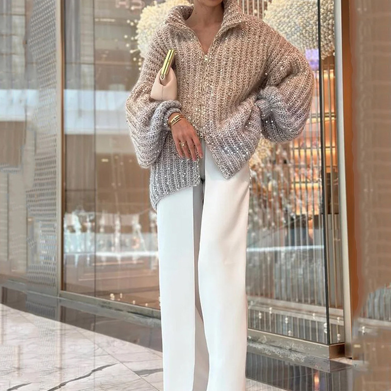 Coral | Luxurious and stylish knitted jumper