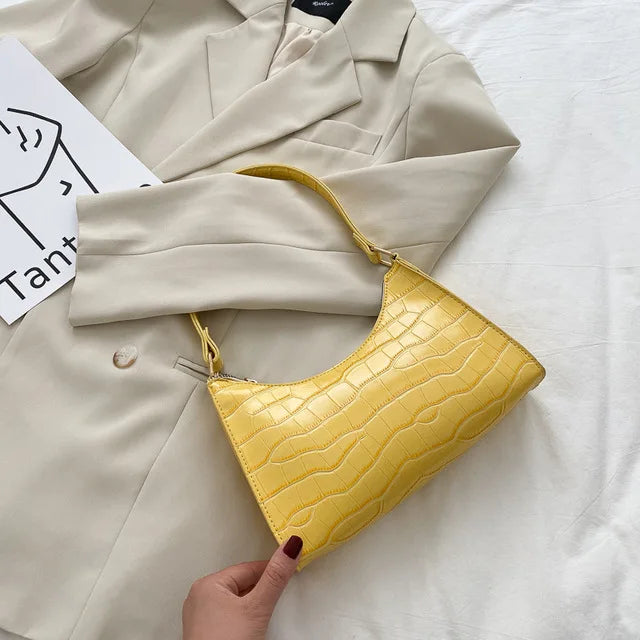 Maisie | Shiny shoulder bag with alligator pattern