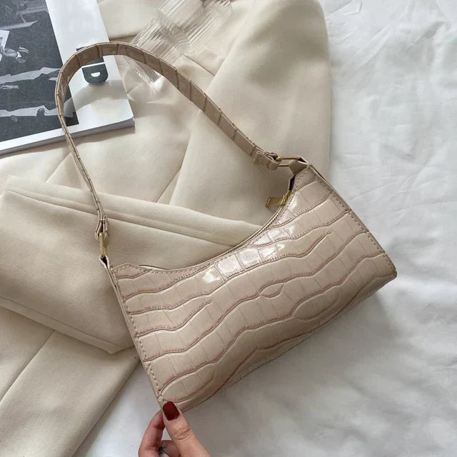 Maisie | Shiny shoulder bag with alligator pattern