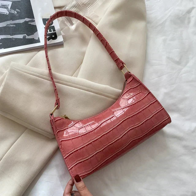 Maisie | Shiny shoulder bag with alligator pattern
