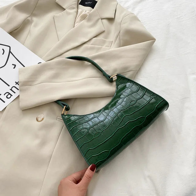 Maisie | Shiny shoulder bag with alligator pattern
