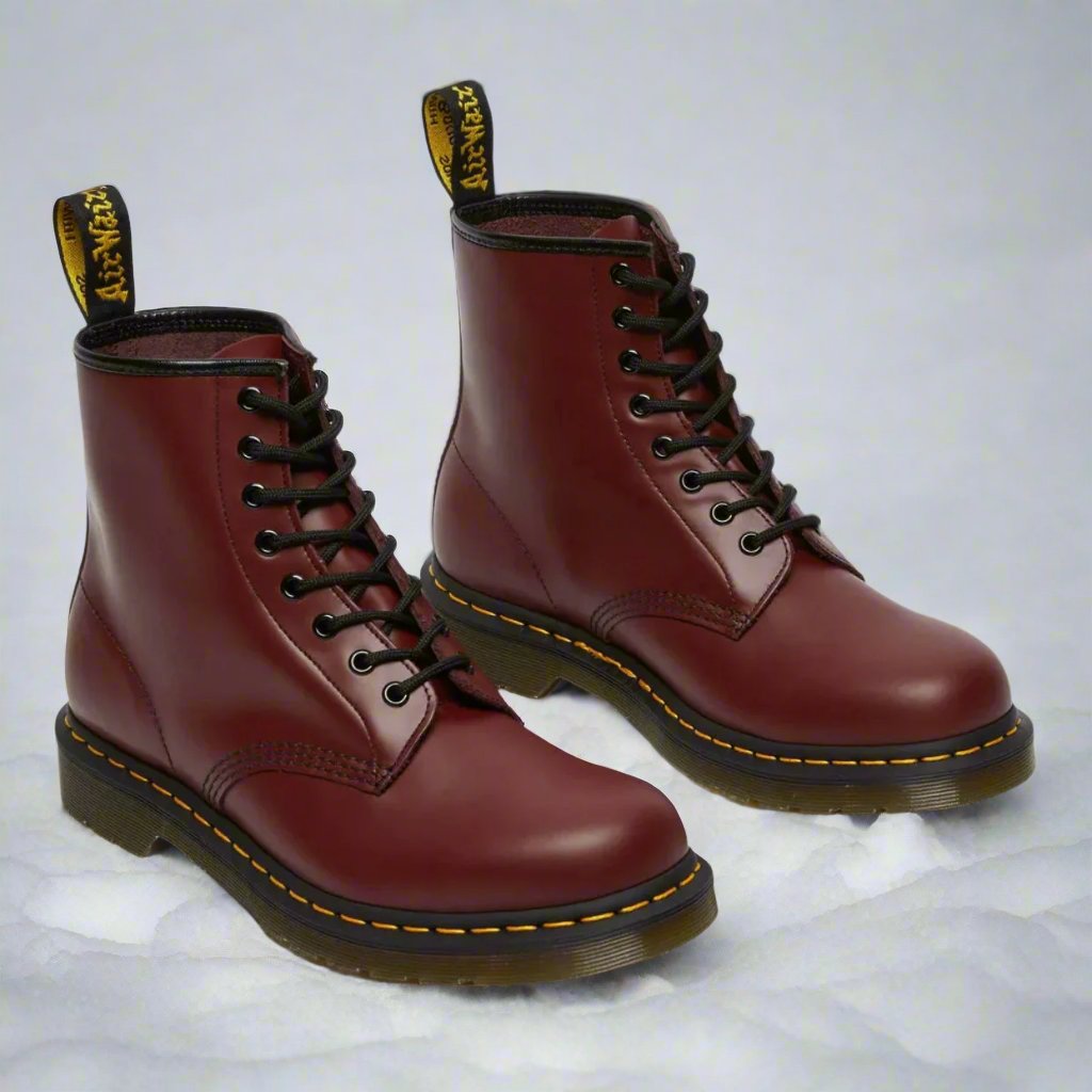 Chelsea | Elegant lace-up boots