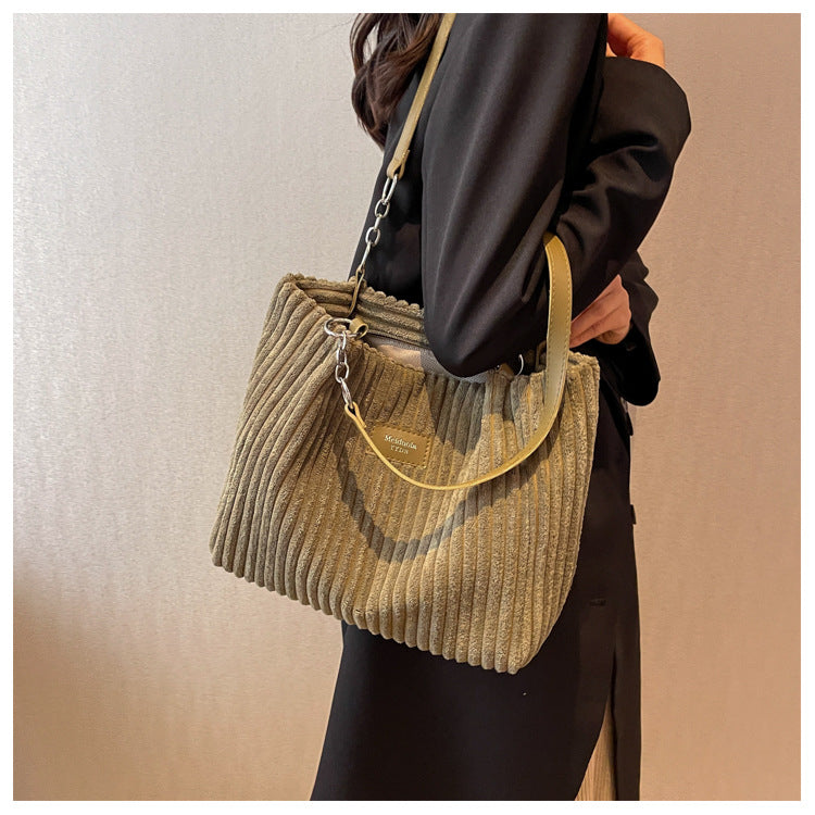 Michelle | Luxury bag with shoulder strap
