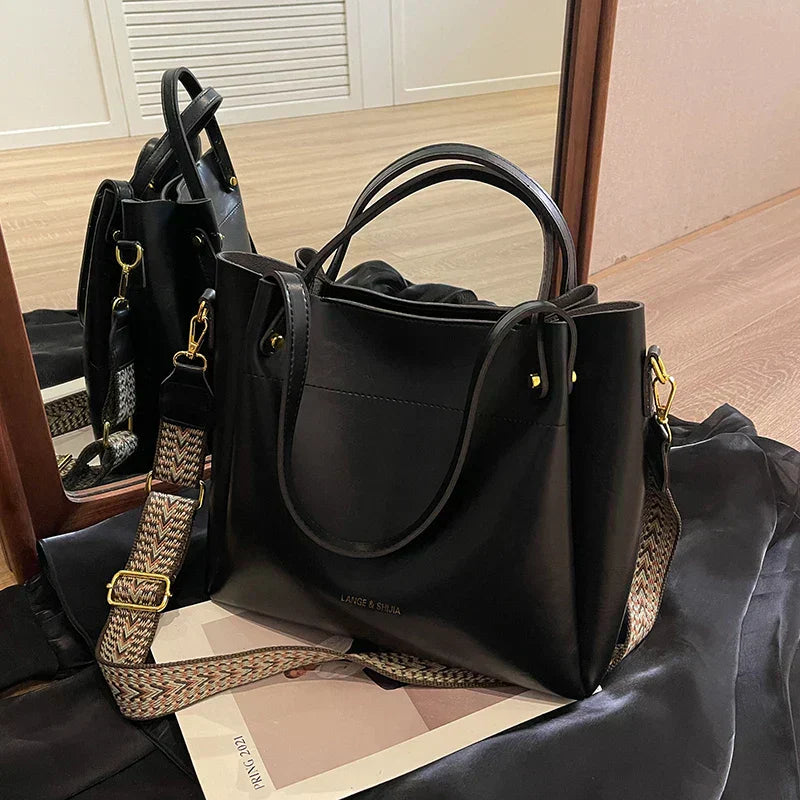 Maria | Elegant leather bag with two straps
