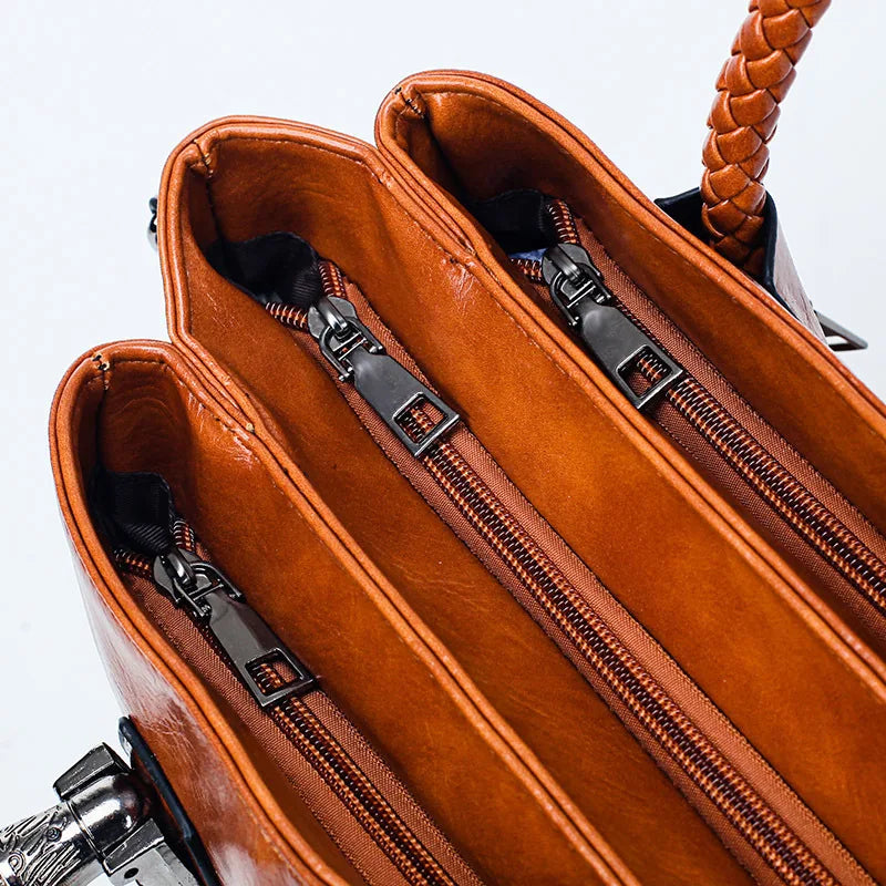 Mae | Elegant leather handbag with braided handle