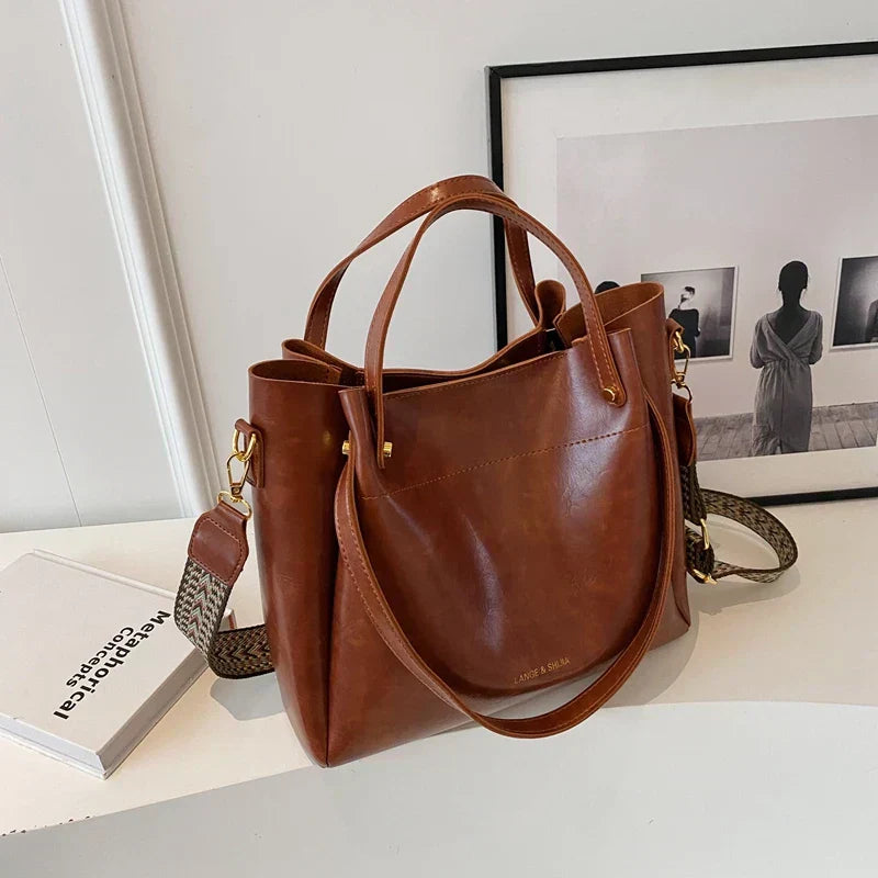 Maria | Elegant leather bag with two straps