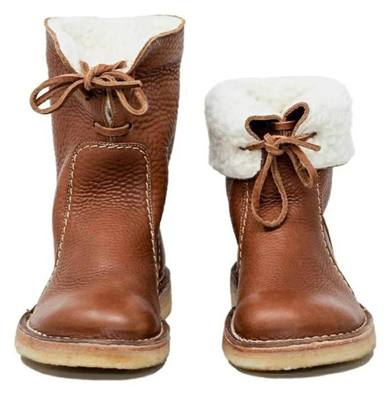 Alana | Waterproof boot with wool lining
