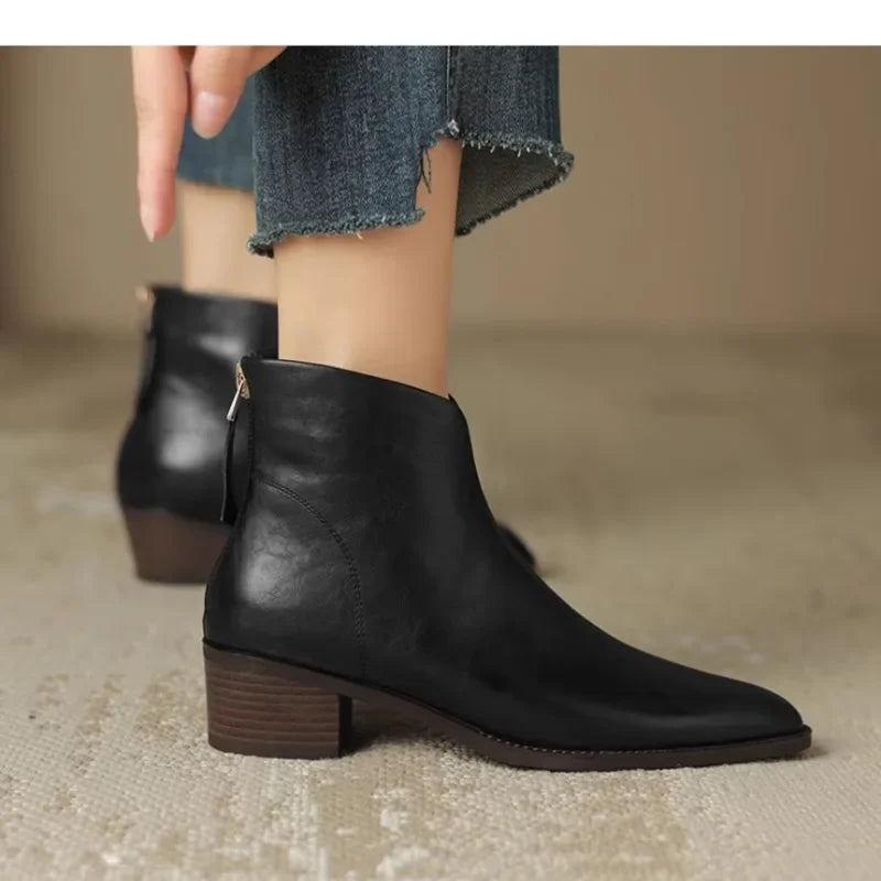 Addison | Chic and comfortable chelsea boots