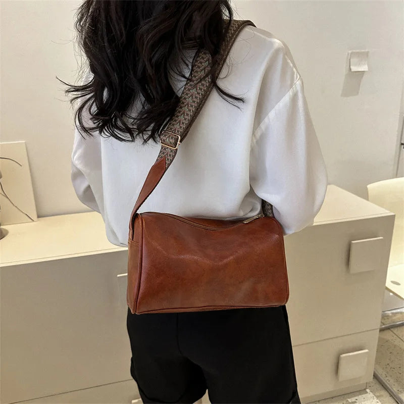 Madeline | Vintage Leather Crossbody Bag