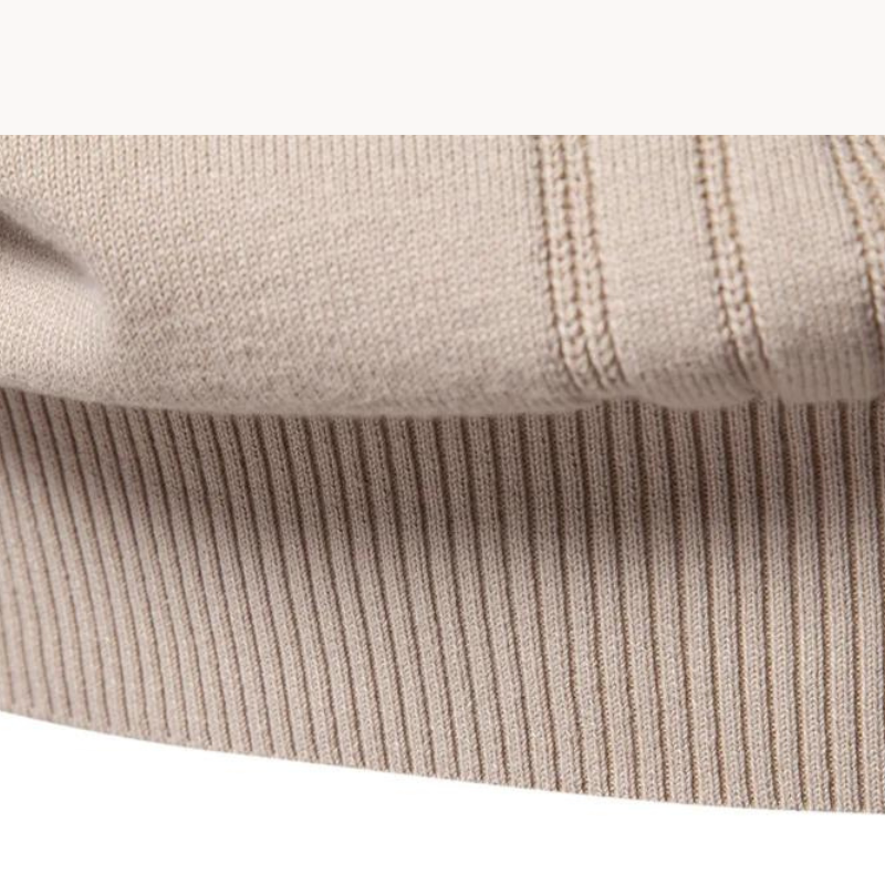 Finley | Timeless sweater with pattern