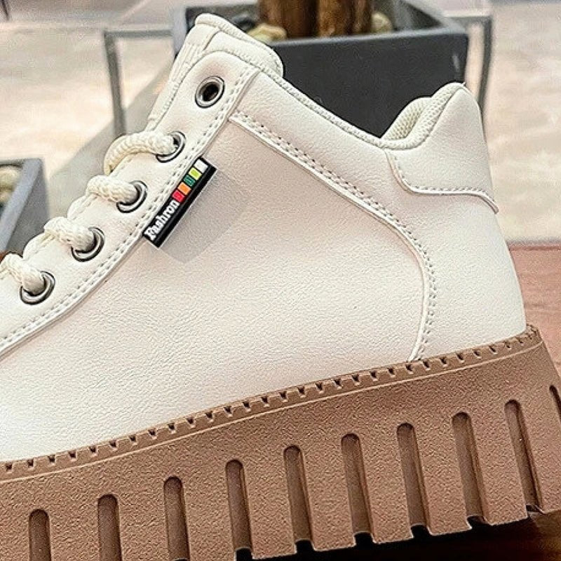 Barbara | Tough and comfortable boots