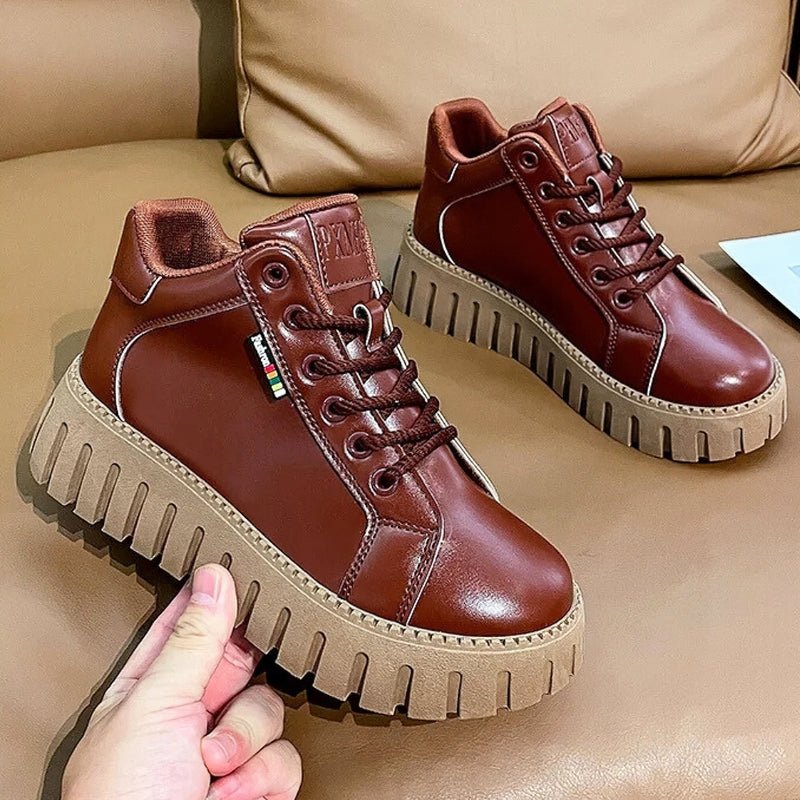 Barbara | Tough and comfortable boots