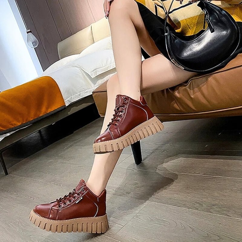 Barbara | Tough and comfortable boots