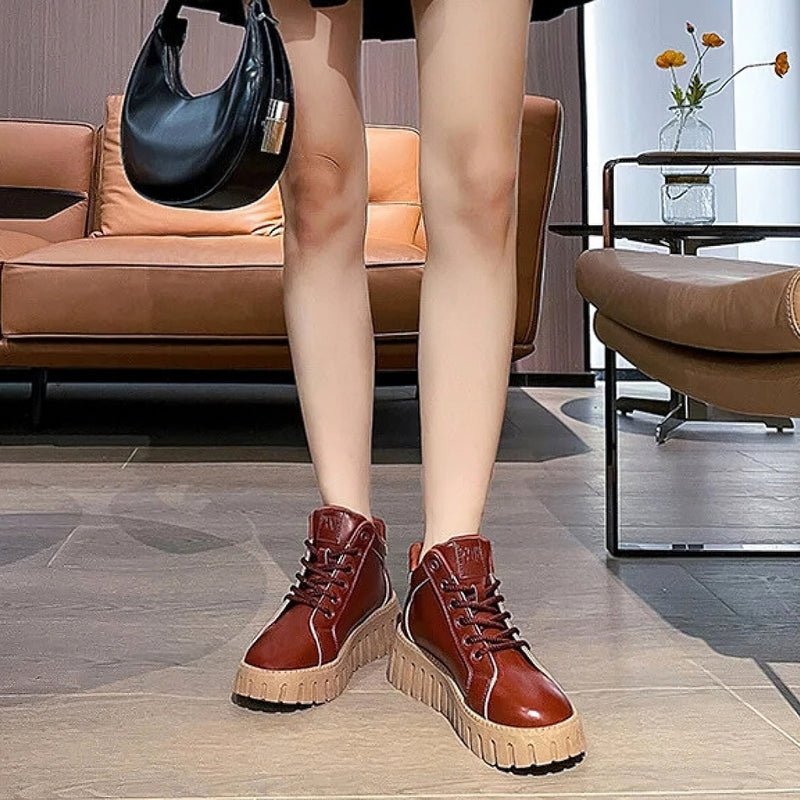 Barbara | Tough and comfortable boots