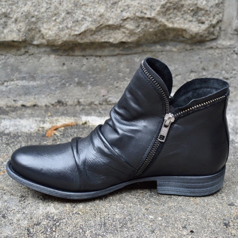 Zoe | Orthopaedic leather boots with zip closure
