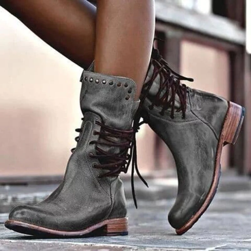 Thea | Leather boots with laces