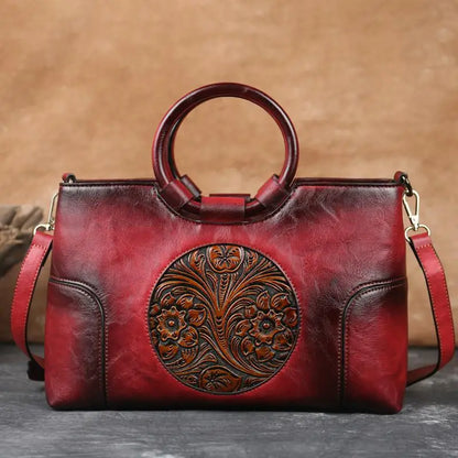 Mary | Leather handbag with vintage relief