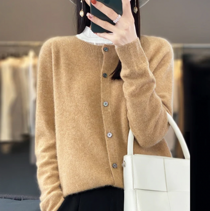 Sabrina | Cosy wool cardigan
