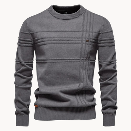 Finley | Timeless sweater with pattern